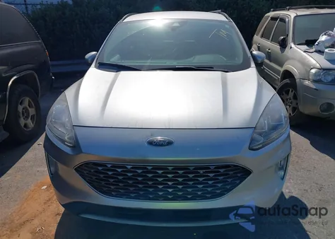 2020 Ford Escape Sel z USA, uszkodzony, nr VIN 1FMCU0H68LUB45712